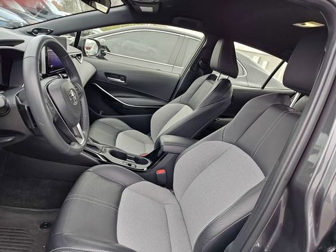 Used 2024 Toyota Corolla XSE image 7