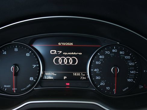 Used 2019 Audi Q7 3.0T Premium w/ Convenience Package AWD/4WD image 17