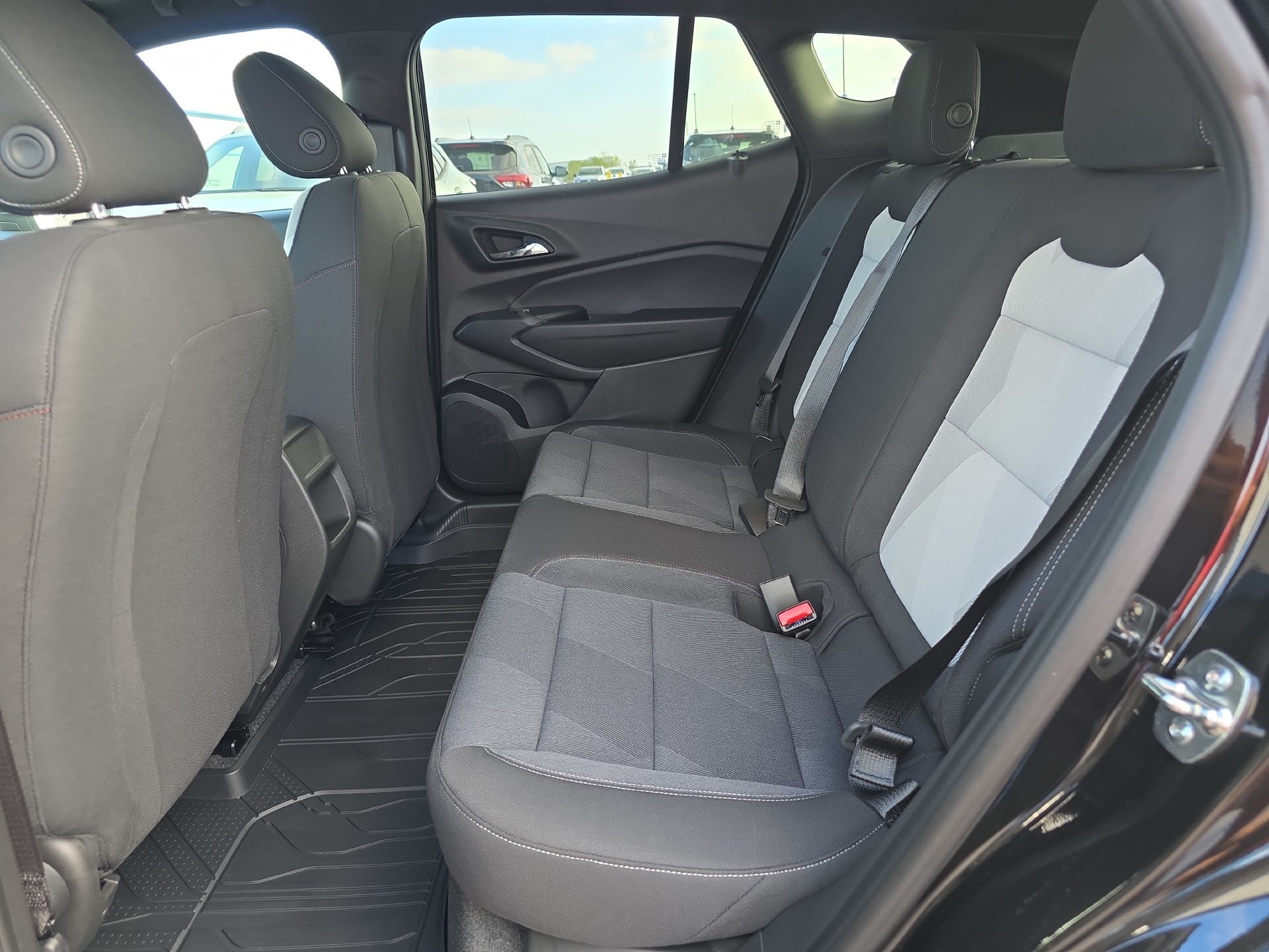 New 2026 Chevrolet Trax RS w/ Driver Confidence Package FWD image 7