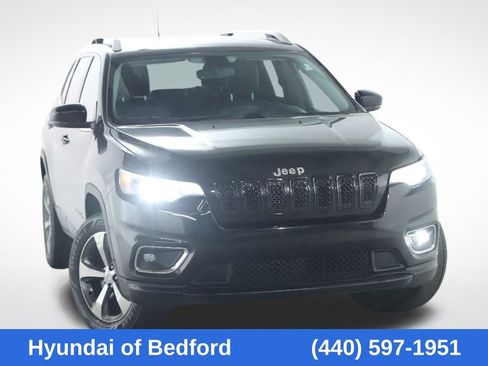 Used 2019 Jeep Cherokee Limited AWD/4WD image 1