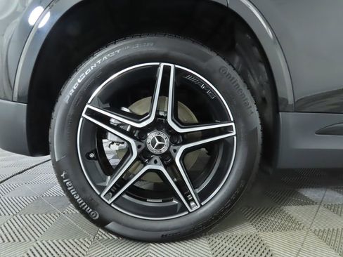 Certified 2025 Mercedes-Benz GLA 250 image 32