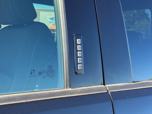 Used 2022 Ford F150 XLT w/ Equipment Group 302A High image 33