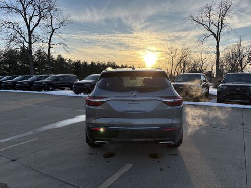 Used 2021 Buick Enclave Premium w/ Sun and Sites Package image 26