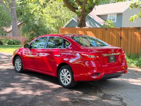 Used 2019 Nissan Sentra SV FWD image 4