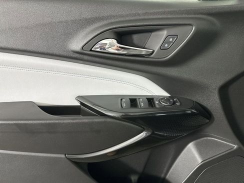 New 2026 Chevrolet Trax LT w/ LT Convenience Package image 20