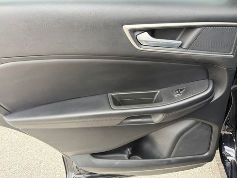 Used 2014 Ford Edge Limited w/ Equipment Group 302A AWD/4WD image 24