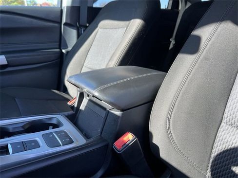 Used 2022 Ford Explorer XLT image 20