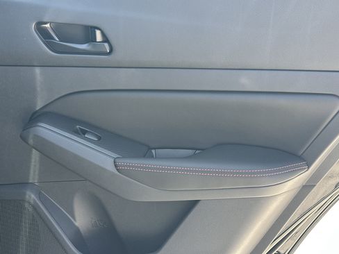 New 2026 Nissan Altima 2.5 SR w/ SR Midnight Edition Package FWD image 16