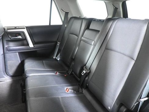 Used 2018 Toyota 4Runner Limited AWD/4WD image 4