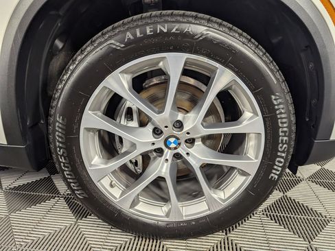 Used 2026 BMW X5 xDrive40i w/ Premium Package AWD/4WD image 9