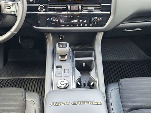 Used 2024 Nissan Pathfinder Rock Creek AWD/4WD image 19