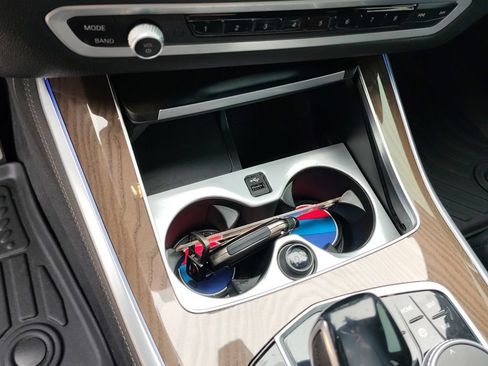 Used 2021 BMW X5 sDrive40i w/ M Sport Package RWD image 26