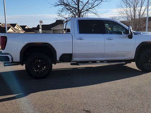 Used 2024 GMC Sierra 2500 Denali w/ Denali Reserve Package image 12