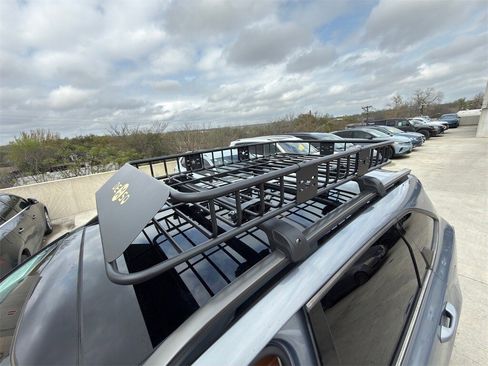 Used 2021 Kia Sorento SX Prestige image 14