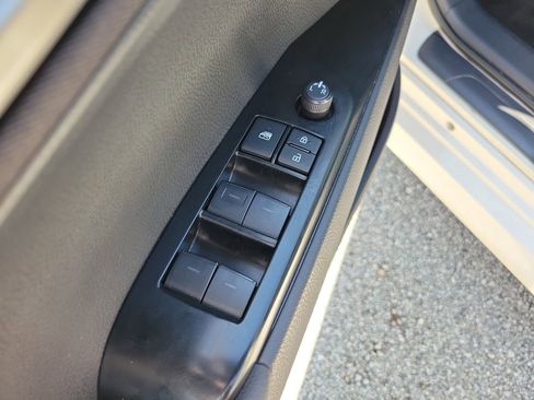 Used 2025 Toyota Camry LE image 15