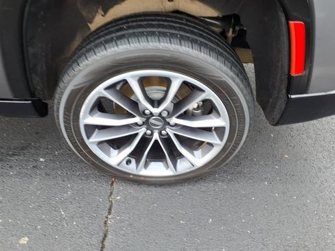 Used 2022 Jeep Wagoneer Series III w/ Premium Group I image 7