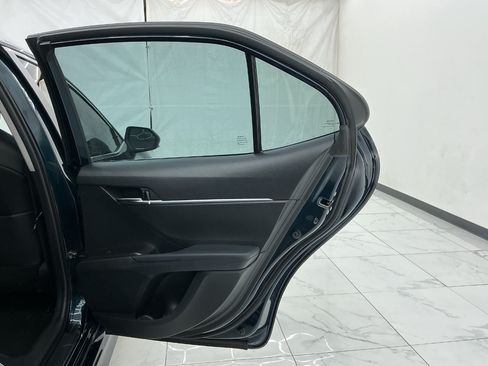 Used 2021 Toyota Camry SE FWD image 25