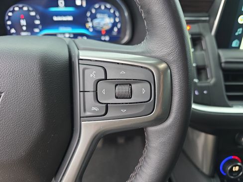 Certified 2022 Chevrolet Tahoe Z71 w/ Luxury Package image 30