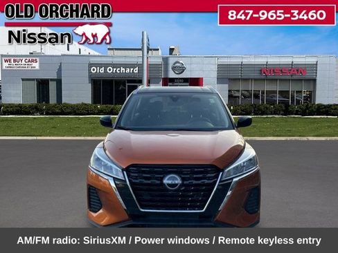 Used 2024 Nissan Kicks SV FWD image 2