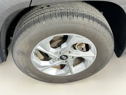 Used 2023 Hyundai Tucson SEL w/ Cargo Package AWD/4WD image 29