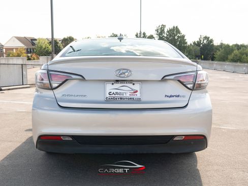 Used 2017 Hyundai Sonata SE image 5