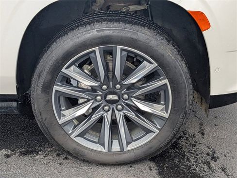 Used 2022 Cadillac Escalade ESV Sport w/ Touring Package image 13