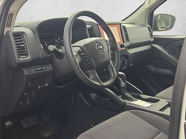 Used 2022 Nissan Frontier S w/ Technology Package RWD image 9