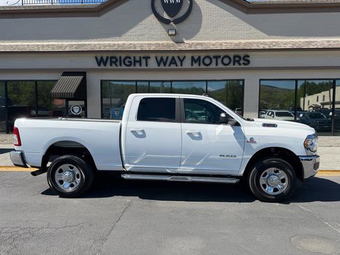 Used 2021 RAM 2500 Big Horn image 2