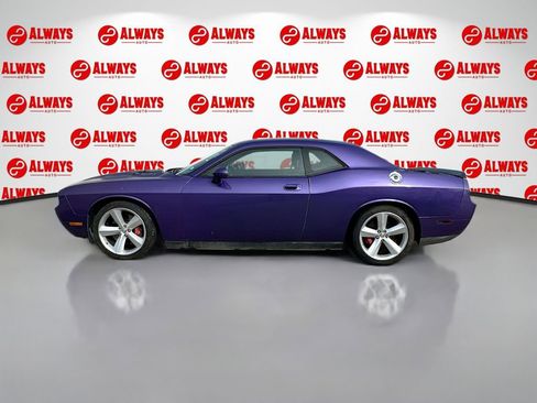 Used 2010 Dodge Challenger SRT8 w/ SRT Option Group II RWD image 10