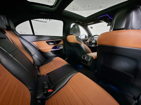 Used 2023 Mercedes-Benz C 300 4MATIC Sedan image 27