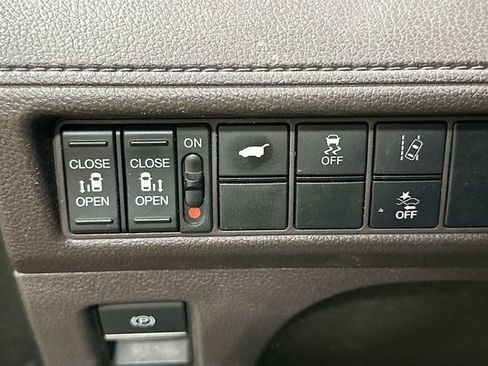 Used 2019 Honda Odyssey EX-L image 10