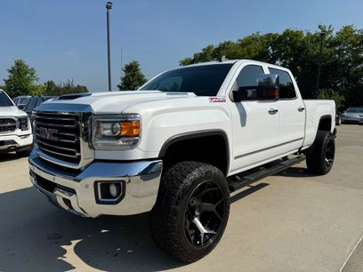 Used 2019 GMC Sierra 2500 SLT w/ Duramax Plus Package