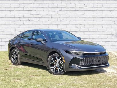Used 2023 Toyota Crown XLE