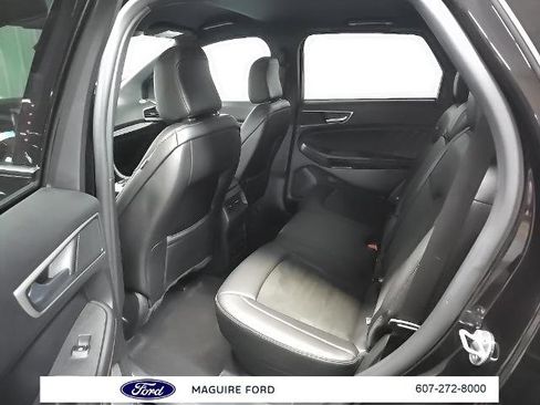 Certified 2022 Ford Edge ST-Line w/ Class II Trailer Tow Package image 33