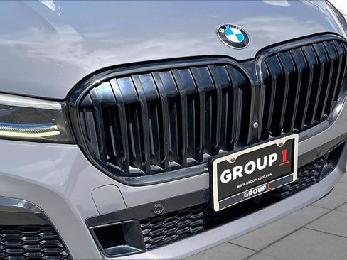 Used 2020 BMW 750i xDrive w/ Executive Package AWD/4WD image 28