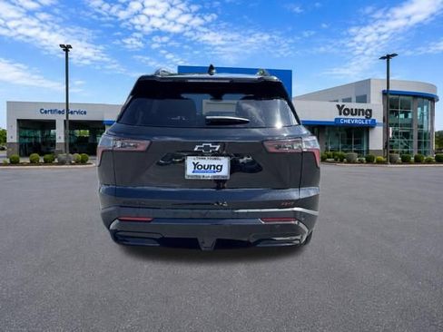 Used 2025 Chevrolet Equinox RS AWD/4WD image 6