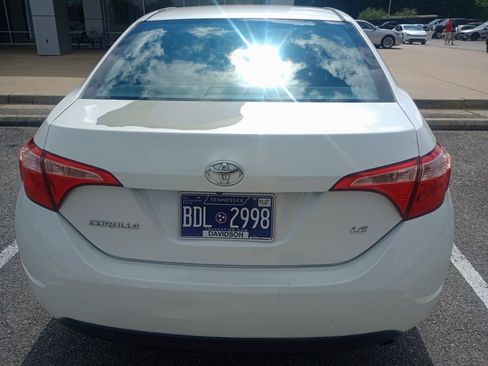 Used 2017 Toyota Corolla LE FWD image 6