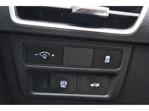 Used 2025 Hyundai Sonata SEL FWD image 22
