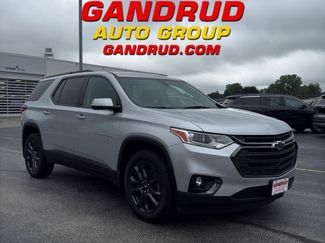 Used 2018 Chevrolet Traverse RS FWD video 1