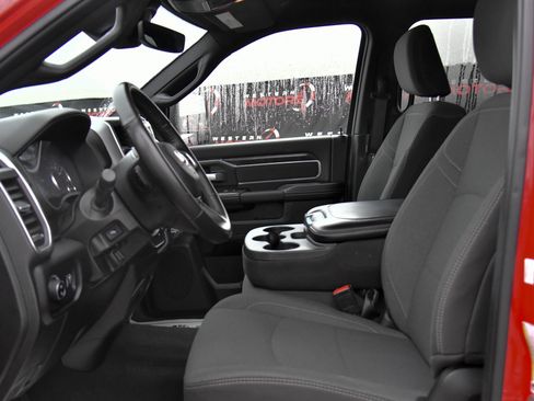 Used 2024 RAM 2500 Big Horn w/ Night Edition image 18