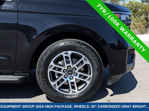 Certified 2025 Ford Expedition Max Active AWD/4WD image 11
