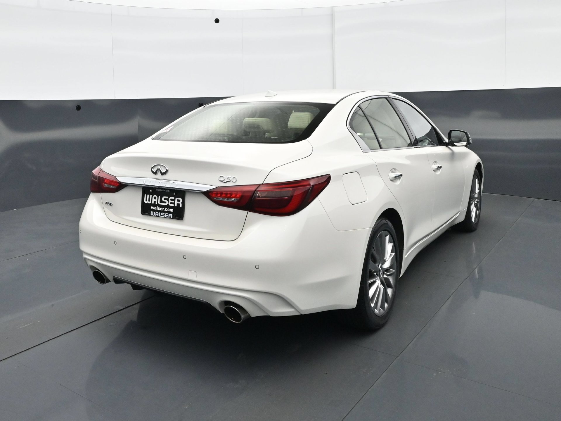 Used 2024 INFINITI Q50 Luxe AWD/4WD image 6