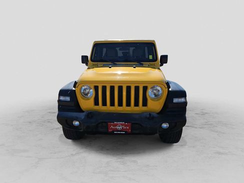 Used 2019 Jeep Wrangler Unlimited Sport S image 3