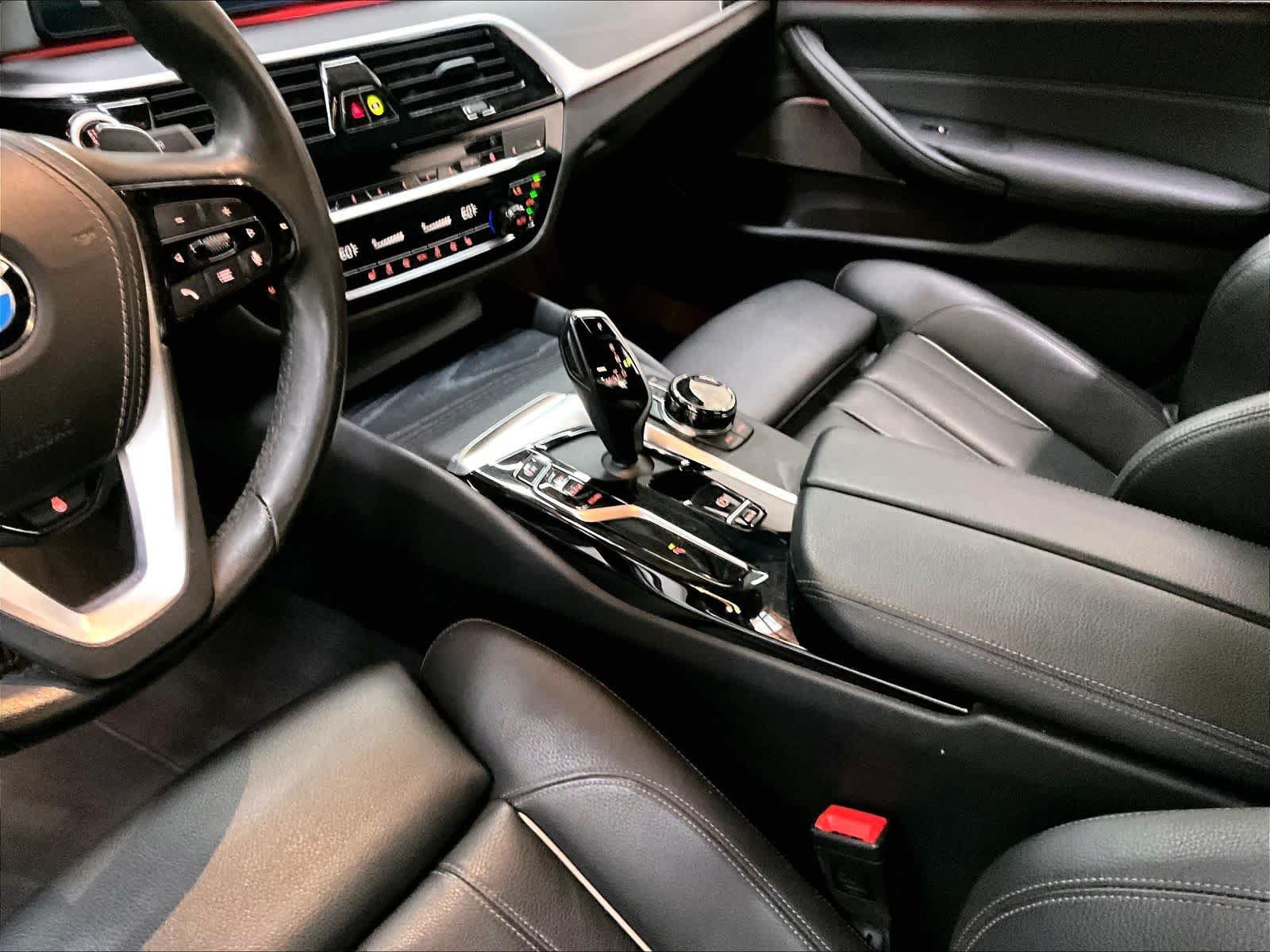 Used 2023 BMW 530i xDrive w/ Executive Package AWD/4WD image 20