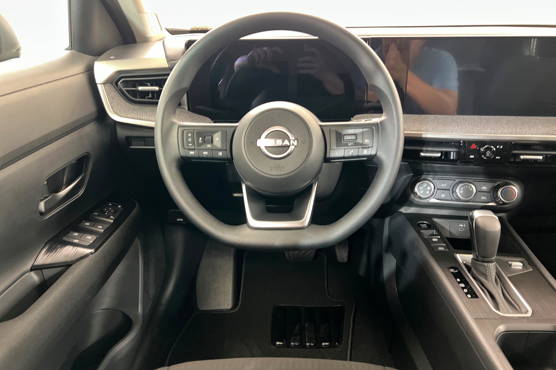 New 2026 Nissan Kicks S FWD image 12