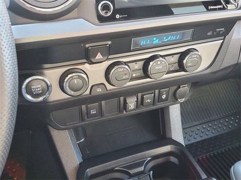 Used 2023 Toyota Tacoma TRD Sport image 28