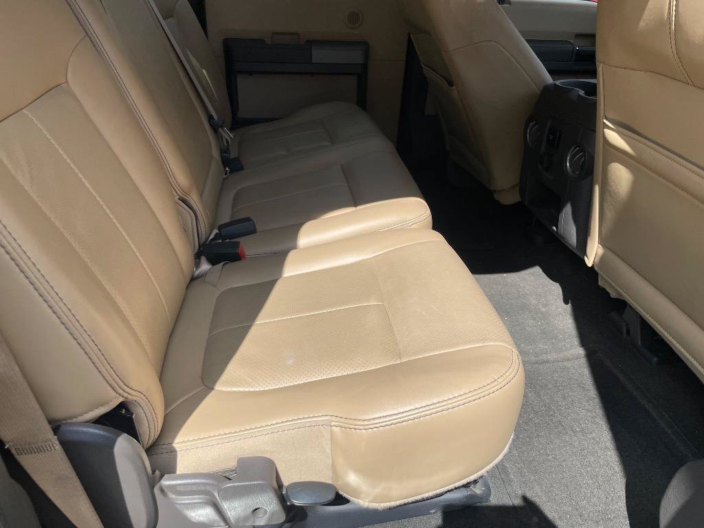 Used 2011 Ford F250 Lariat w/ Lariat Interior Pkg AWD/4WD image 14