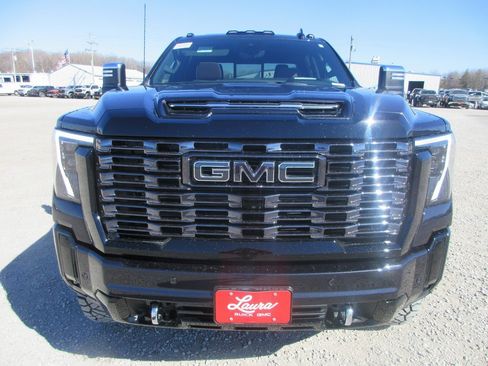 New 2026 GMC Sierra 2500 Denali Ultimate image 12