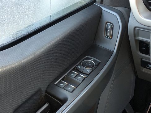 Used 2023 Ford F150 XLT AWD/4WD image 15