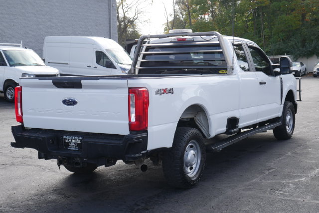 Used 2023 Ford F250 XL w/ F-250 >10K GVWR Package AWD/4WD image 10